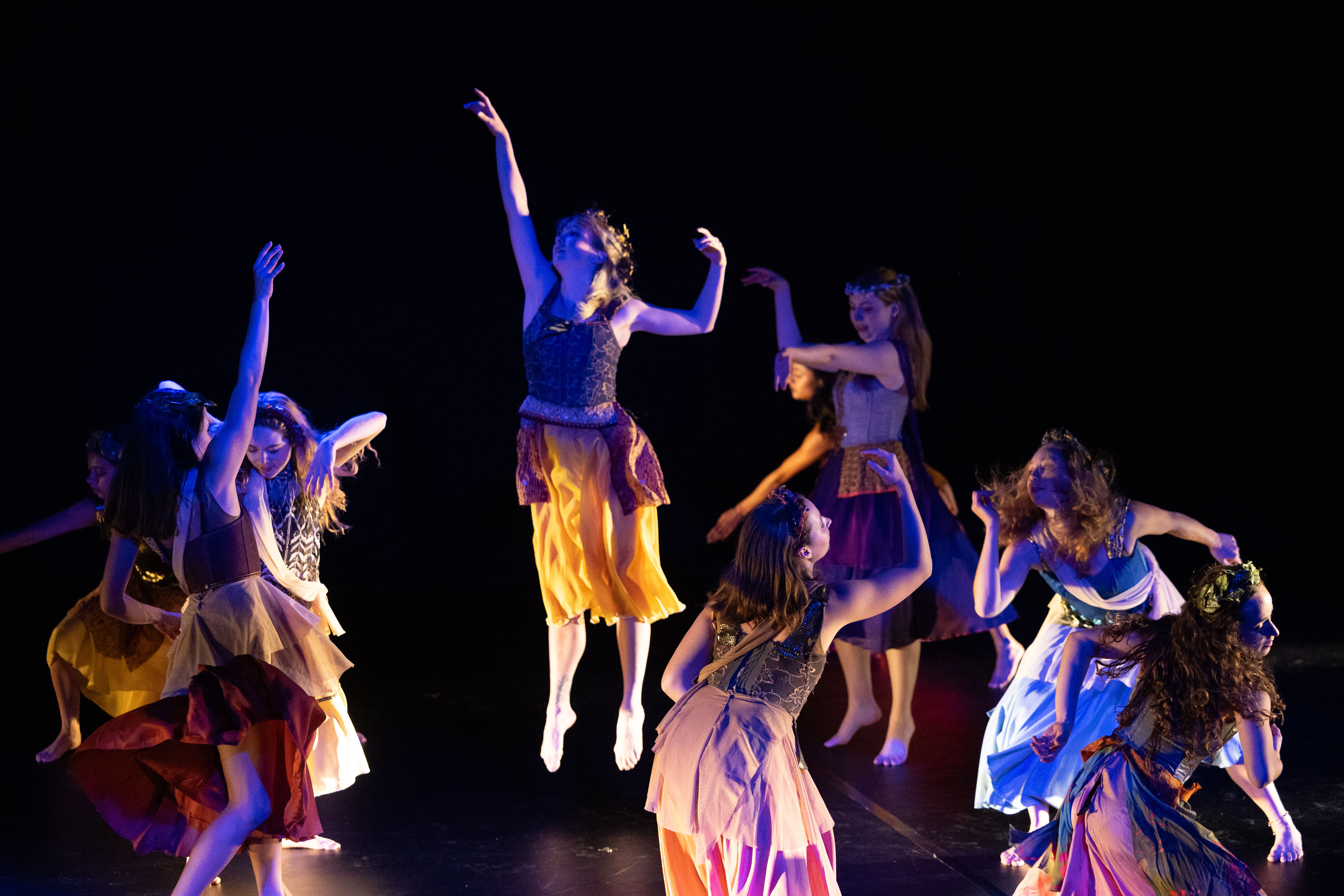 UCSB Dance Company Lighting Image 16